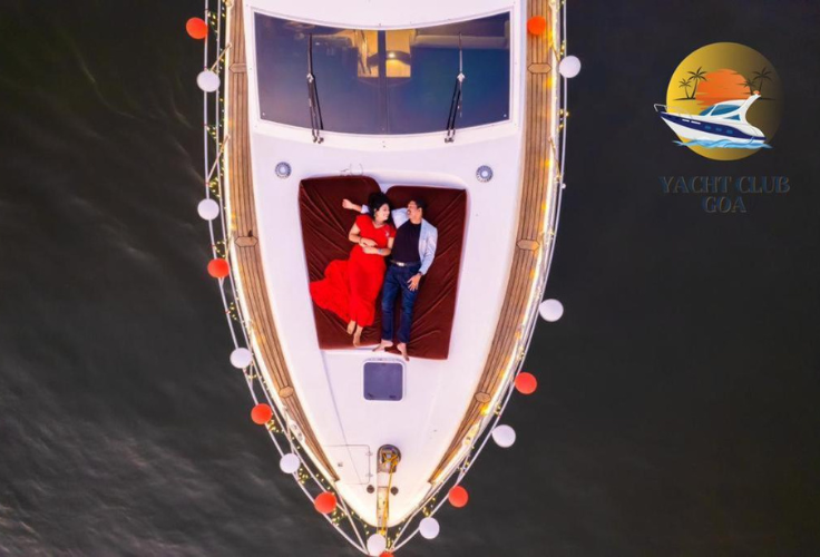 Exploring Goa's Yacht Experiences for Couples